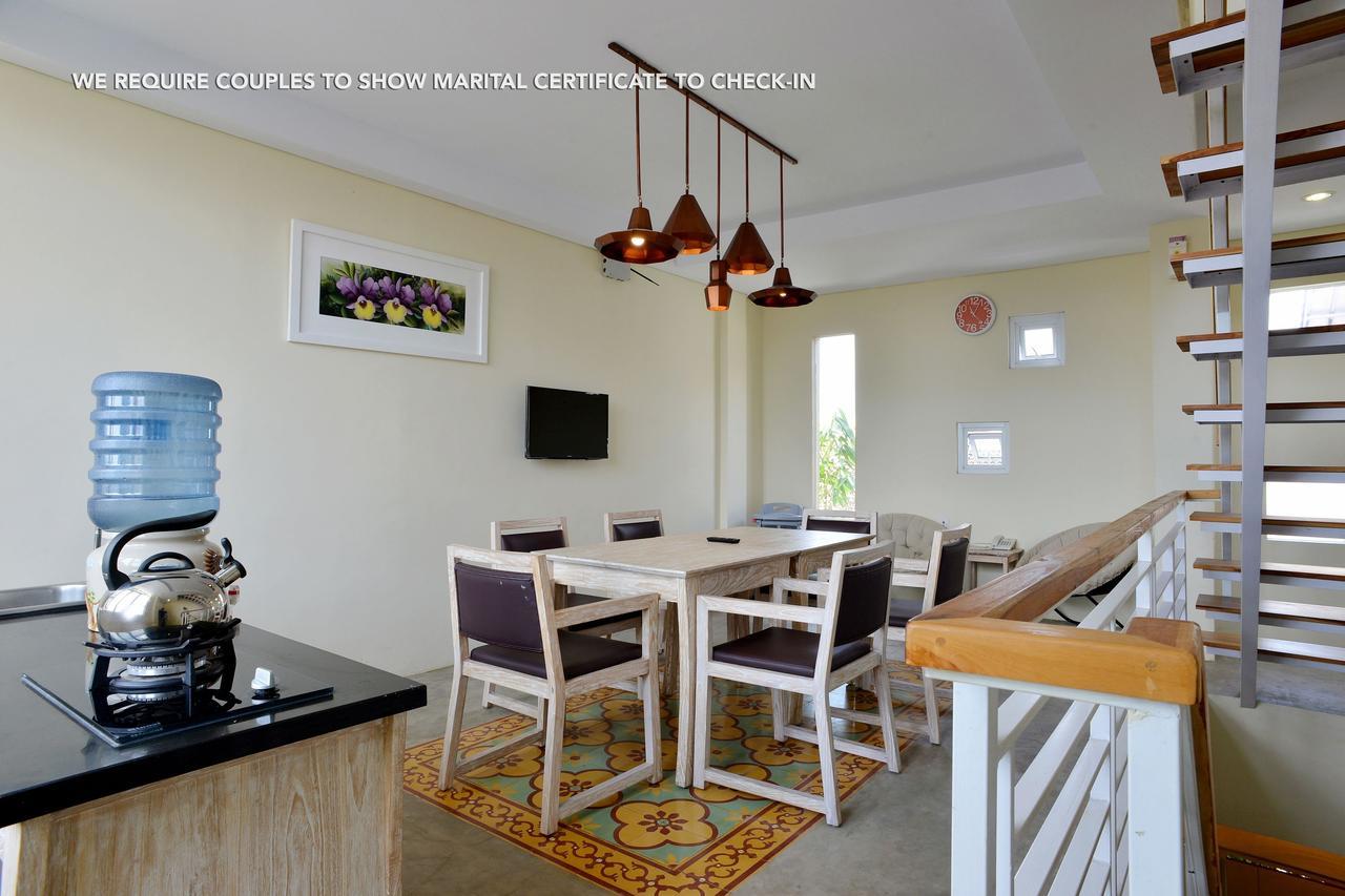 Zen Rooms Pogung Syariah Kejayan Buitenkant foto